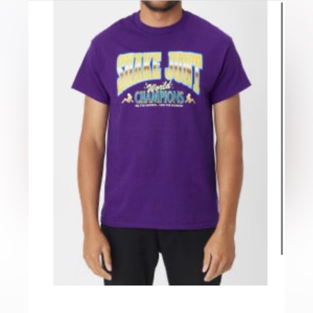 SHAKE JUNT CHAMPIONS SS T-Shirt Purple Medium NWT skater urban streetwear